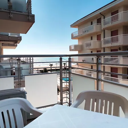 Diplomatic Fronte Mare Apartamento Lido di Jesolo