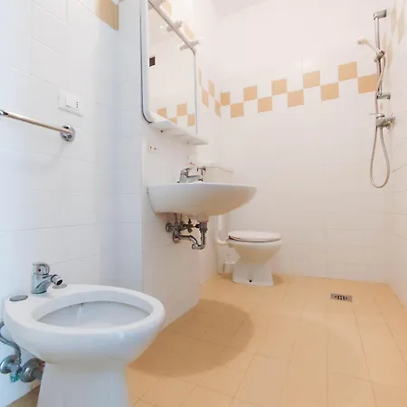 Diplomatic Fronte Mare Apartment *