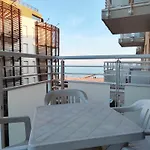 Diplomatic Fronte Mare 아파트